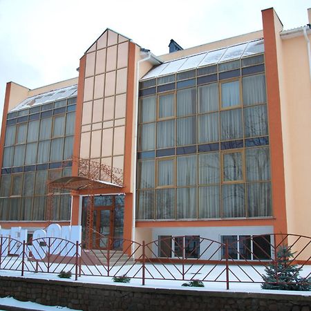 Helen Hotel Mykolajiv Exteriör bild