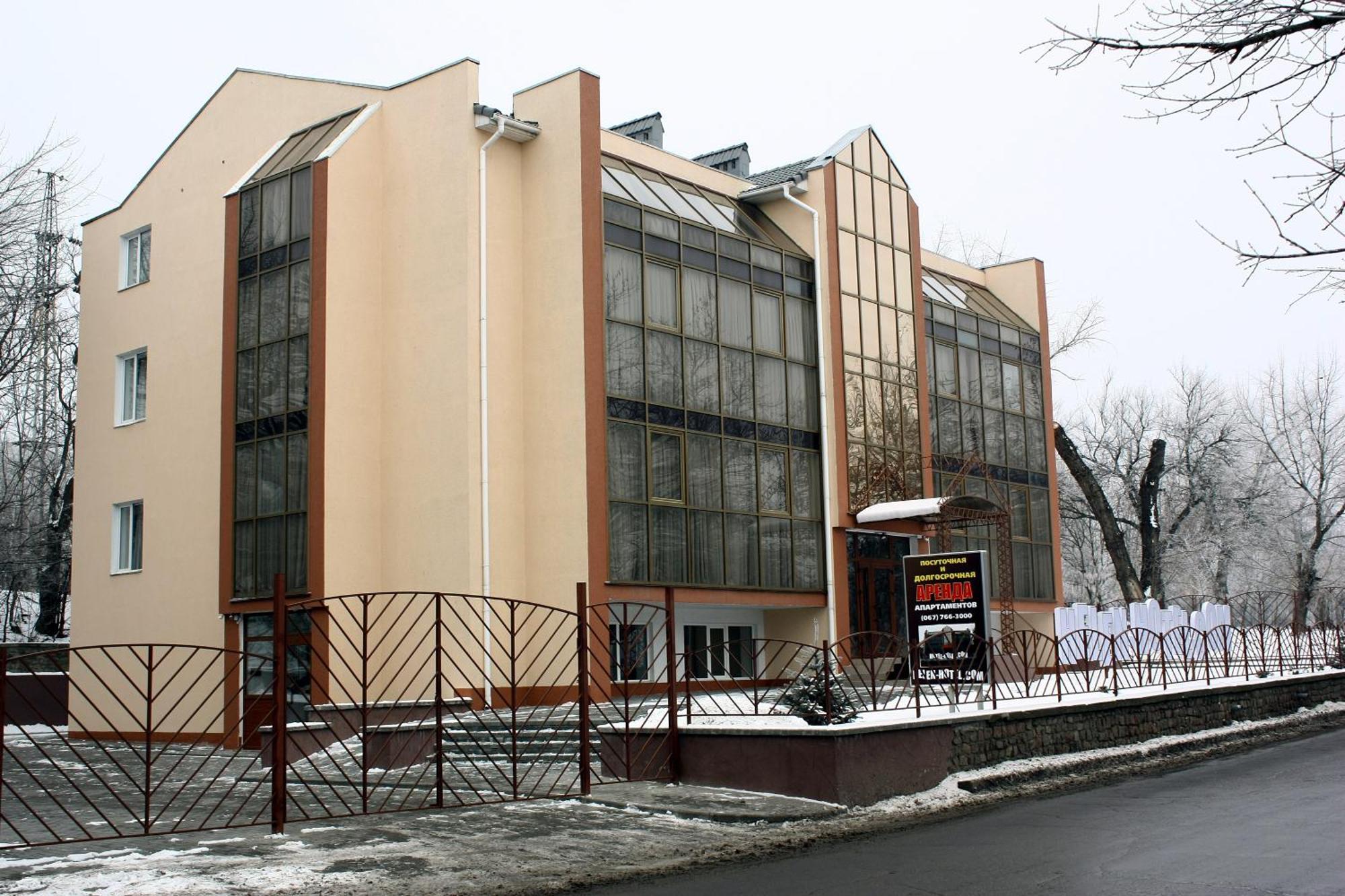 Helen Hotel Mykolajiv Exteriör bild
